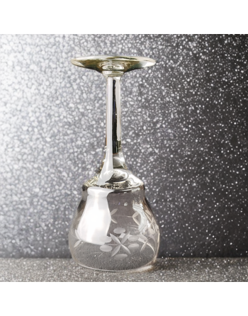 Verre à vin décor gravé de feuilles