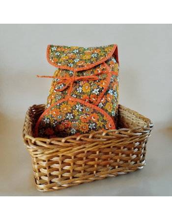 Panier à couture en osier et tissu fleurs tons orange