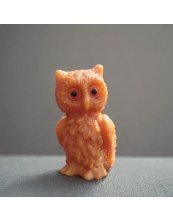 Petit hibou en cire d'abeille