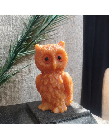 Petit hibou en cire d'abeille