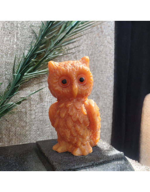 Petit hibou en cire d'abeille