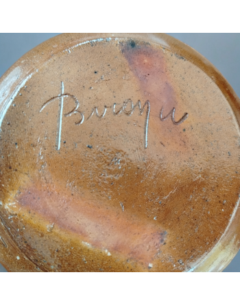 Bougeoir en grès brun signé Biron W