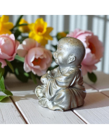 Petit bouddha rieur en étain couleur bronze