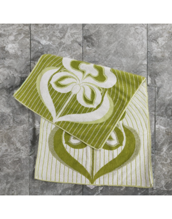 Serviette de bain verte et blanche, décor de fleurs stylisées - De Witte