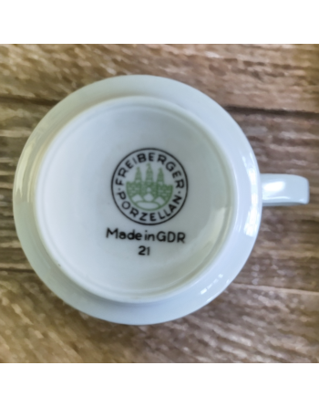 Tasse à espresso en porcelaine décor orange et brun - Freiberger - Allemagne de l'Est