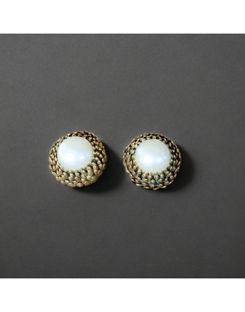 Boucles d’oreilles clips vintage style Myriam Haskell – Glands couleur bronze et perles synthétiques