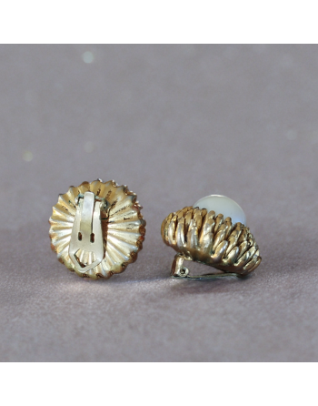 Boucles d’oreilles clips vintage style Myriam Haskell – Glands couleur bronze et perles synthétiques