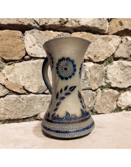 Pichet en grès de La Roche, signé Jos Kalb - Décor de fleurs et feuilles - Années 40