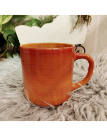 Tasse Arcopal “Volcan” – Dégradé caramel & orange – Années 70 (BP)